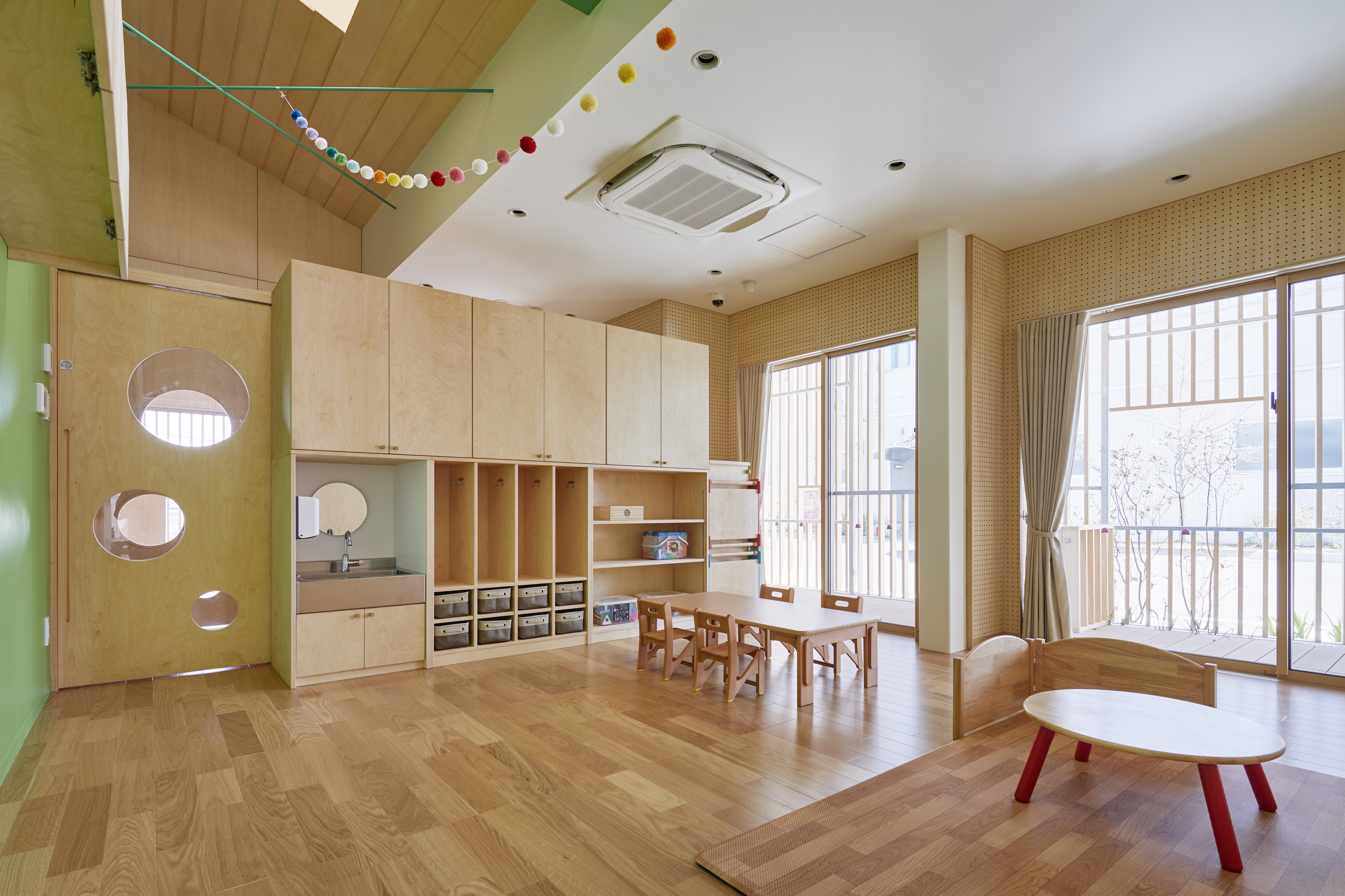 東和ほほえみ保育園 園室内